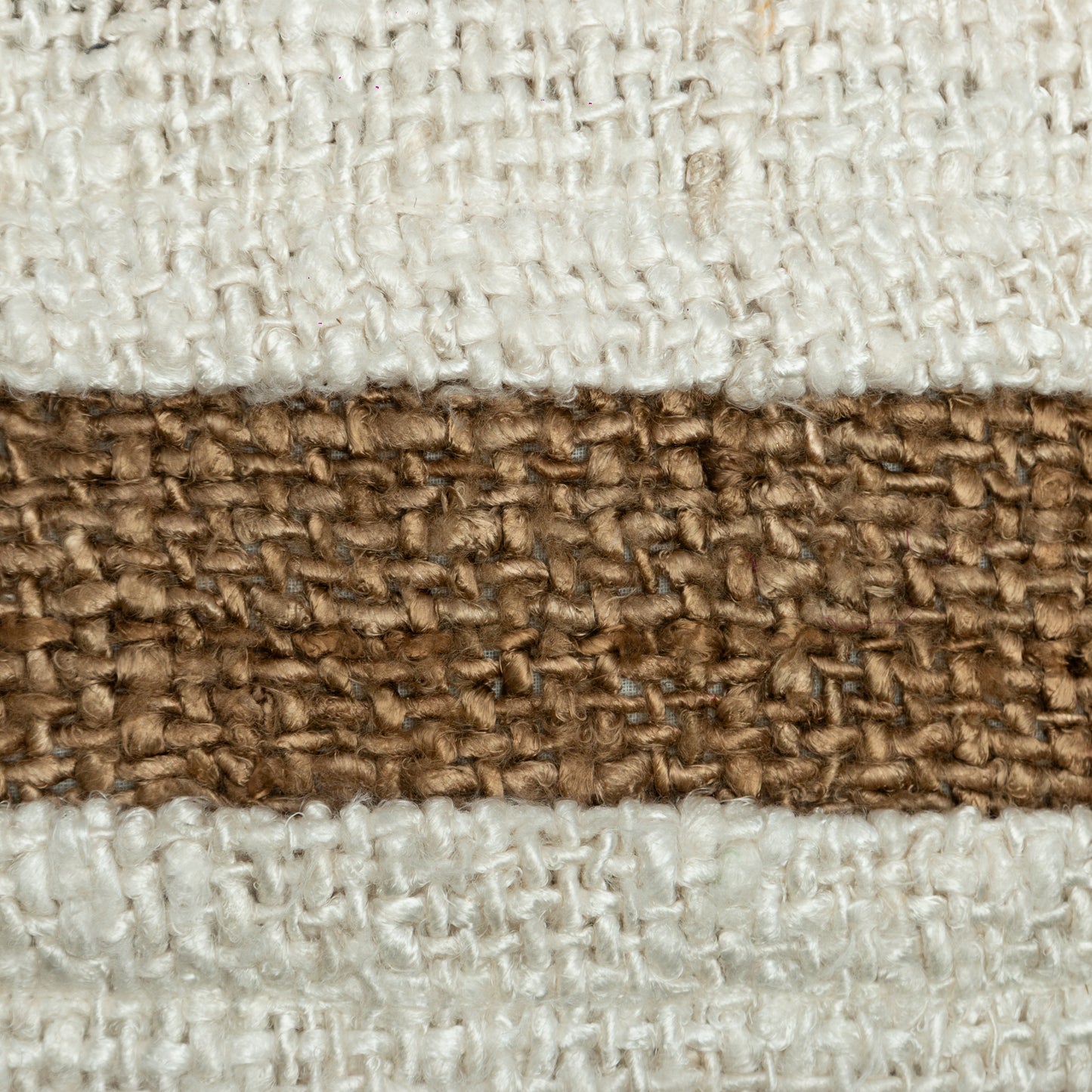Almofada Leela 50x50cm | Off White + Cacau